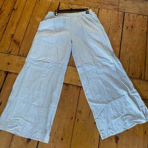 Boutique, wide-legged pants, linen summery (dRA Los Angeles)